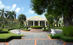 Dusit Thani Pattaya - SHA Extra Plus